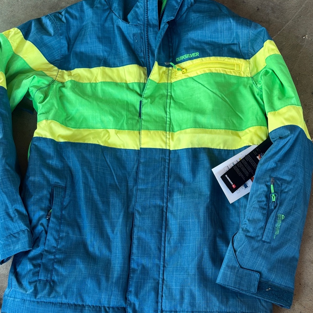 Quiksilver Kids Dry Flight 10K Ski and Snowboard Jacket